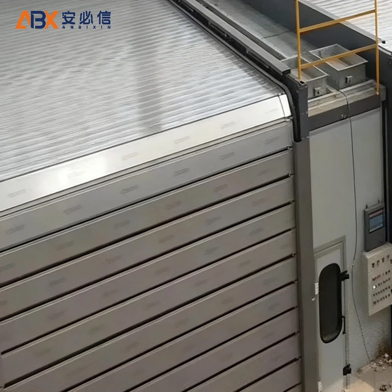 广州消防高速门